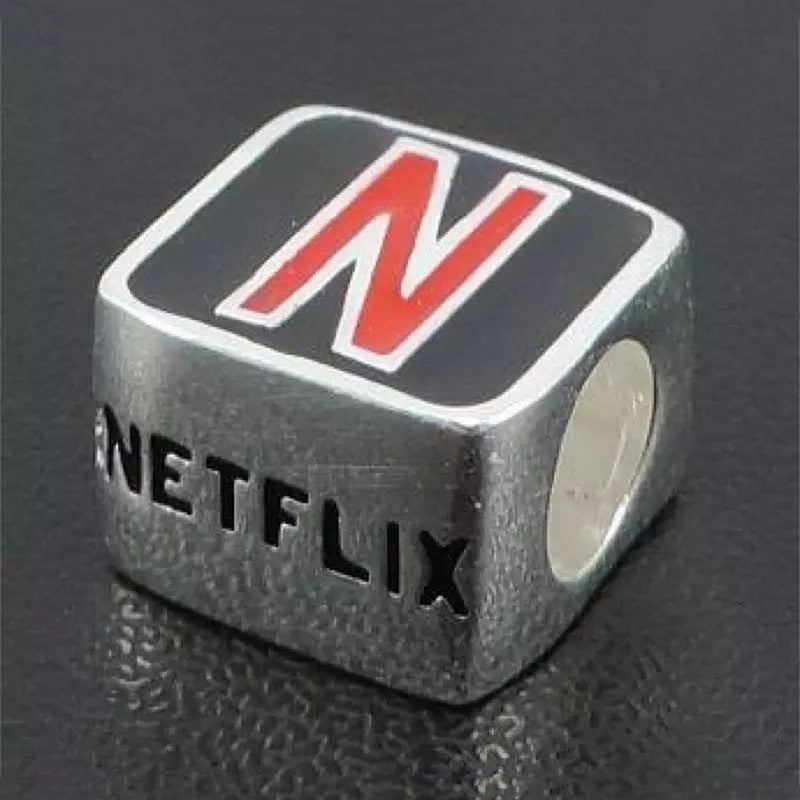 BERLOQUE CHARM SEPARADOR "NETFLIX" - PRATA 925